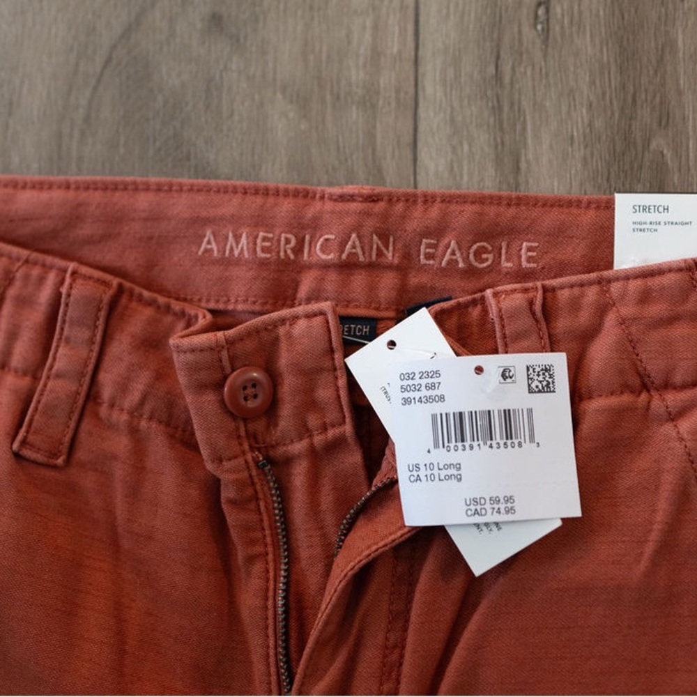 American Eagle Outfitters Women's High Rise Jeans in Rust
